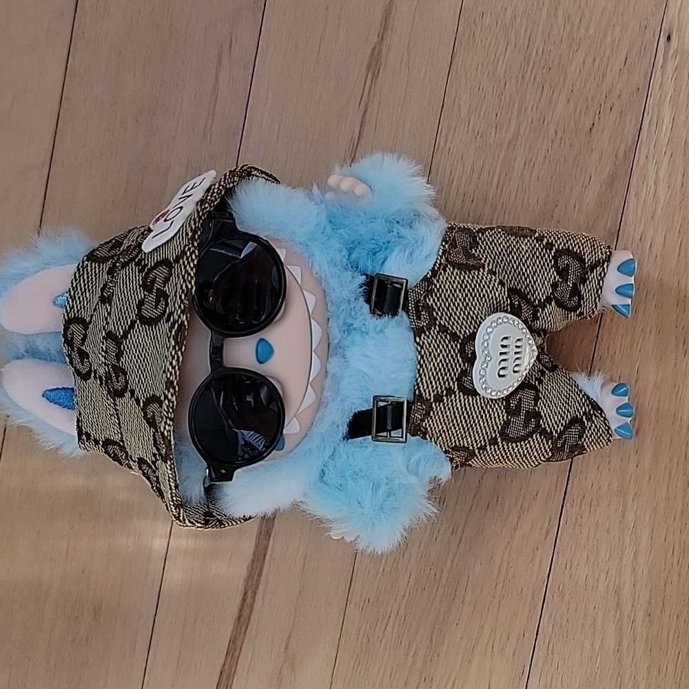 GucciLoveMin Lux Outfit For Labubu